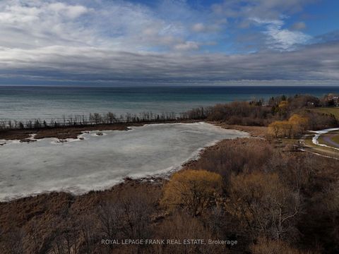 Photo 4 at 1464 Wecker Drive, Lakeview, Oshawa