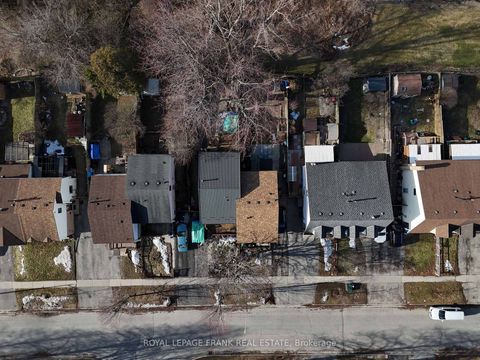 Photo 8 at 1464 Wecker Drive, Lakeview, Oshawa