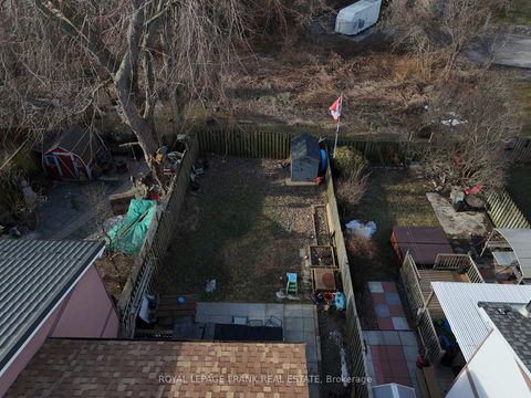 Photo 13 at 1464 Wecker Drive, Lakeview, Oshawa