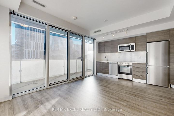 Photo 9 at 703 - 28 Wellesley Street E, Yonge Corridor, Toronto