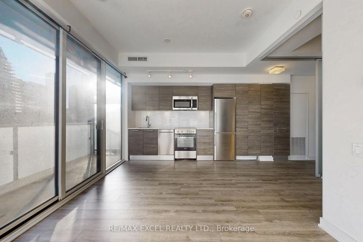 Photo 12 at 703 - 28 Wellesley Street E, Yonge Corridor, Toronto