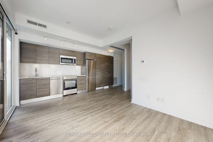 Photo 13 at 703 - 28 Wellesley Street E, Yonge Corridor, Toronto