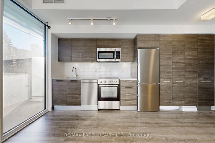 Photo 16 at 703 - 28 Wellesley Street E, Yonge Corridor, Toronto