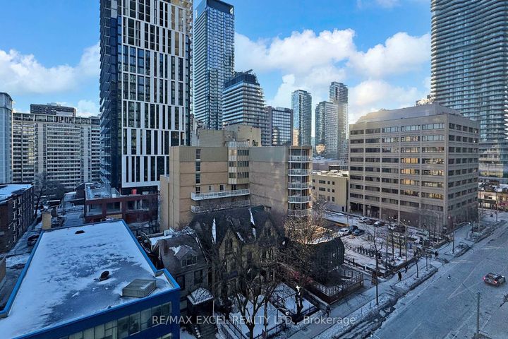 Photo 32 at 703 - 28 Wellesley Street E, Yonge Corridor, Toronto