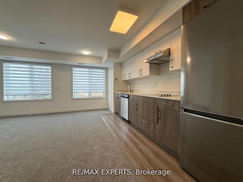 Photo 4 at 104 - 45 Connaught Avenue, Coxwell, Toronto