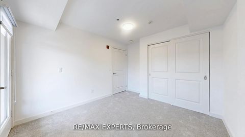 Photo 12 at 303 - 45 Connaught Avenue, Coxwell, Toronto