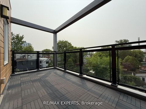 Photo 9 at 403 - 45 Connaught Avenue, Coxwell, Toronto