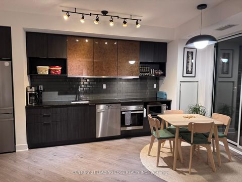 Photo 7 at 525 - 99 The Donway West, Don Mills, Toronto