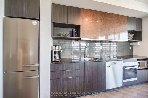 Photo 12 at 525 - 99 The Donway West, Don Mills, Toronto