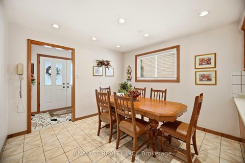 Photo 16 at 15 Debby Court, Pelmo Park W4, Toronto