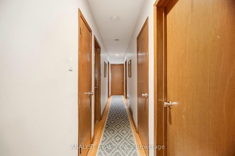 Photo 18 at 15 Debby Court, Pelmo Park W4, Toronto