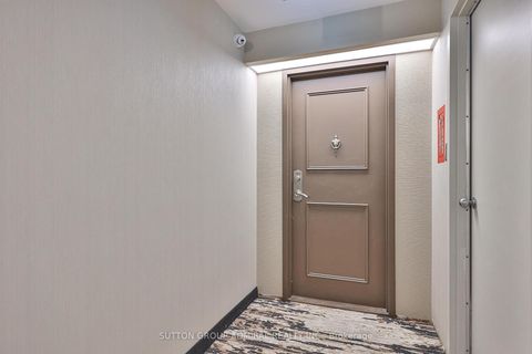 Photo 5 at 1010 - 7420 Bathurst Street, Brownridge, Vaughan