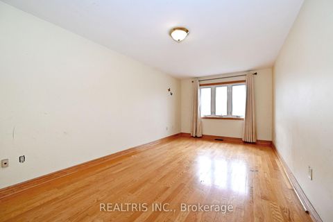 Photo 19 at 622 The Queensway, Queensway, Toronto