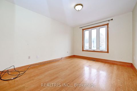 Photo 22 at 622 The Queensway, Queensway, Toronto