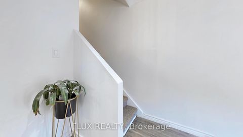 Photo 4 at 32 - 52 Adelaide Street, Allandale, Barrie