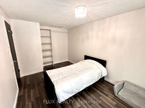 Photo 5 at 32 - 52 Adelaide Street, Allandale, Barrie