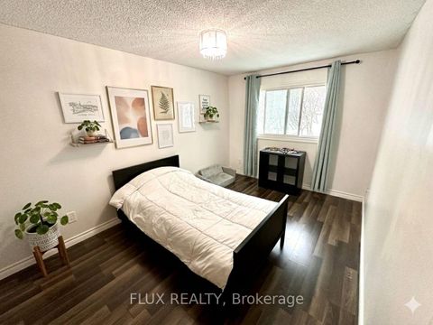 Photo 7 at 32 - 52 Adelaide Street, Allandale, Barrie