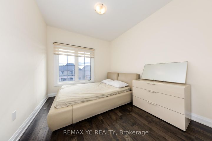 Photo 19 at 33 Duncombe Lane, South Richvale, Richmond Hill