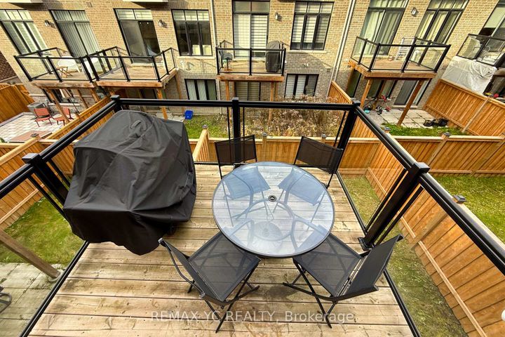 Photo 28 at 33 Duncombe Lane, South Richvale, Richmond Hill