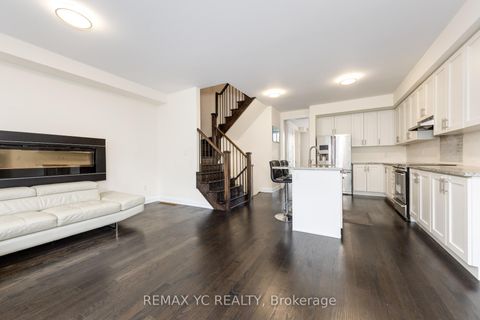 Photo 3 at 33 Duncombe Lane, South Richvale, Richmond Hill