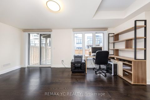 Photo 24 at 33 Duncombe Lane, South Richvale, Richmond Hill