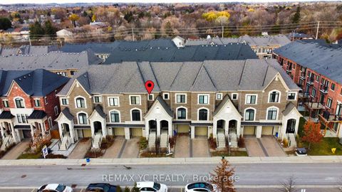 Photo 35 at 33 Duncombe Lane, South Richvale, Richmond Hill