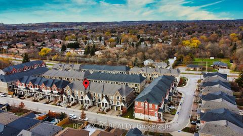 Photo 36 at 33 Duncombe Lane, South Richvale, Richmond Hill