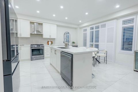 Photo 17 at 1011 Dyas Avenue, Kedron, Oshawa