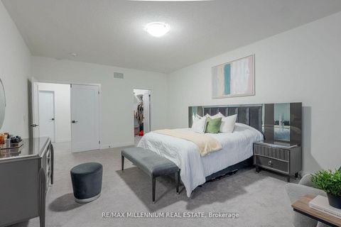 Photo 25 at 1011 Dyas Avenue, Kedron, Oshawa