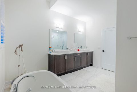 Photo 31 at 1011 Dyas Avenue, Kedron, Oshawa