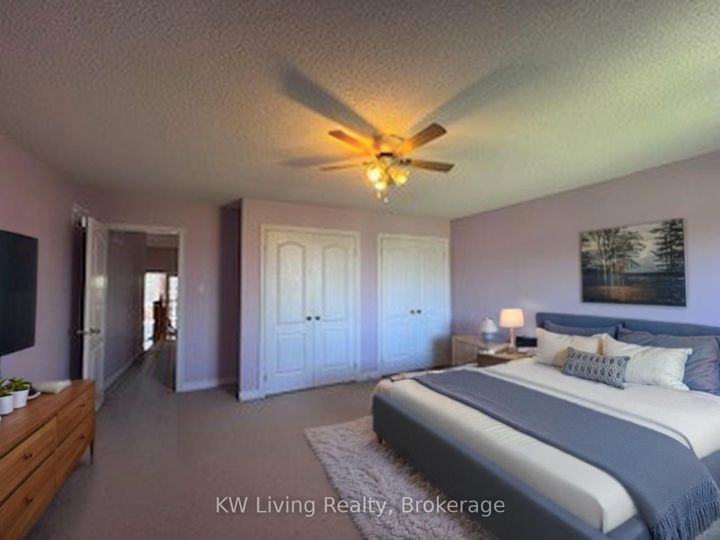 Photo 10 at 7481 Doverwood Drive, Meadowvale, Mississauga