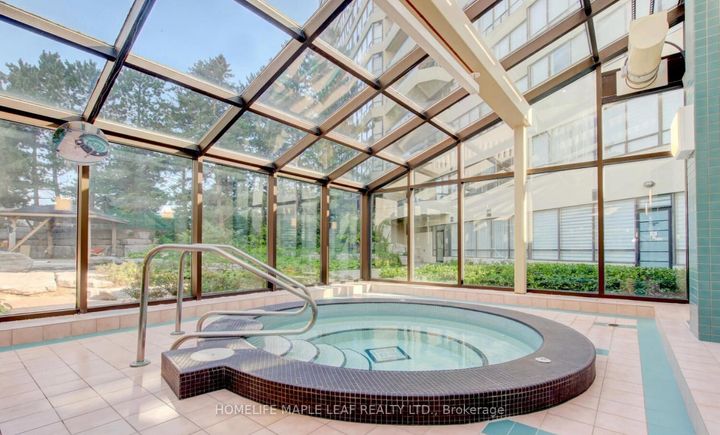 Photo 26 at 407 - 24 Hanover Road, Queen Street Corridor, Brampton