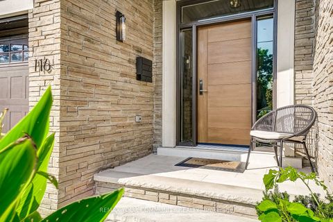 Photo 2 at 116 Lucas Street, Mill Pond, Richmond Hill