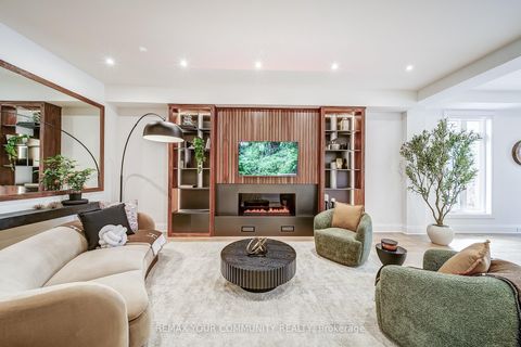 Photo 6 at 116 Lucas Street, Mill Pond, Richmond Hill