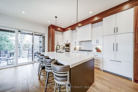 Photo 12 at 116 Lucas Street, Mill Pond, Richmond Hill