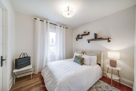 Photo 24 at 116 Lucas Street, Mill Pond, Richmond Hill