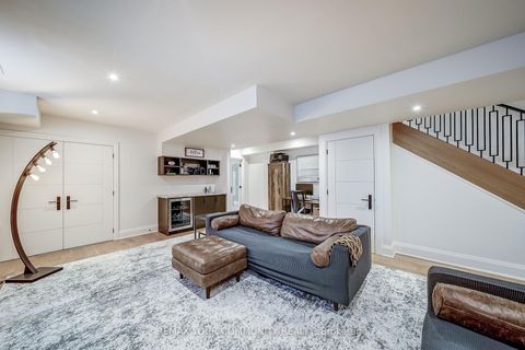 Photo 33 at 116 Lucas Street, Mill Pond, Richmond Hill