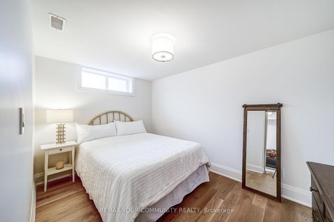 Photo 34 at 116 Lucas Street, Mill Pond, Richmond Hill