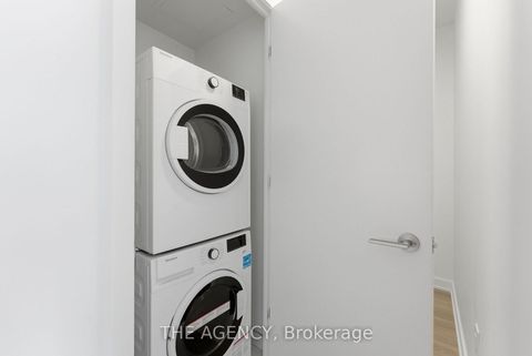 Photo 9 at 511 - 9 Tecumseth Street, Niagara, Toronto