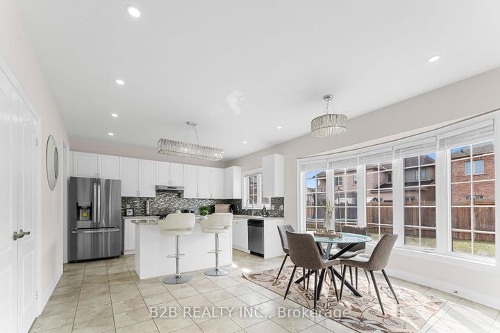 Photo 13 at 22 Templar Street, Credit Valley, Brampton