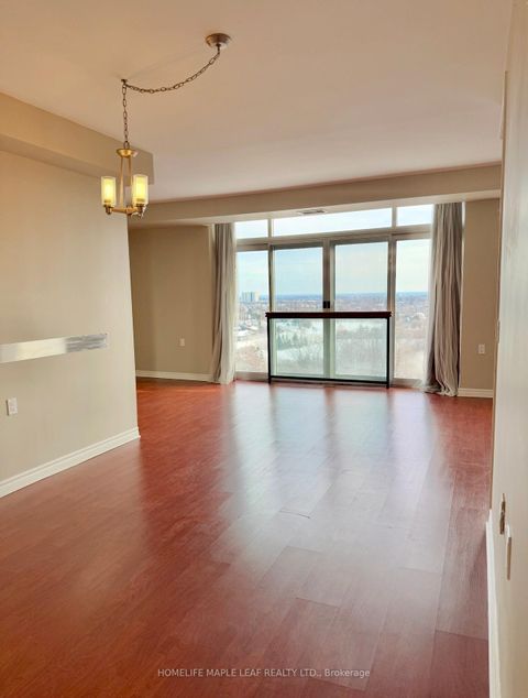 Photo 4 at 1304 - 200 Burnhamthorpe Road E, City Centre, Mississauga