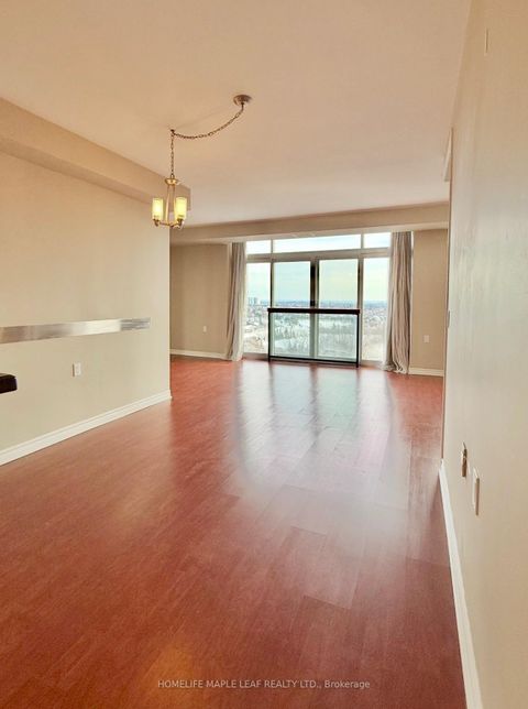 Photo 14 at 1304 - 200 Burnhamthorpe Road E, City Centre, Mississauga