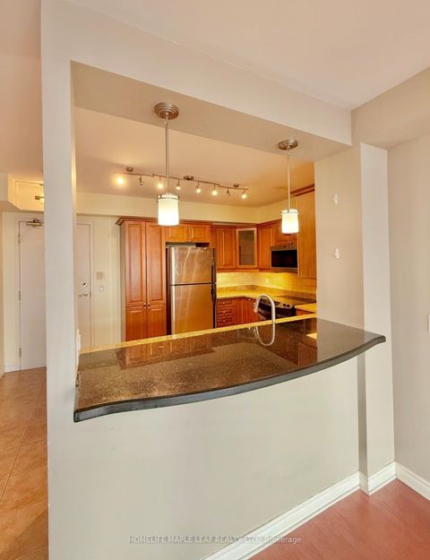 Photo 16 at 1304 - 200 Burnhamthorpe Road E, City Centre, Mississauga