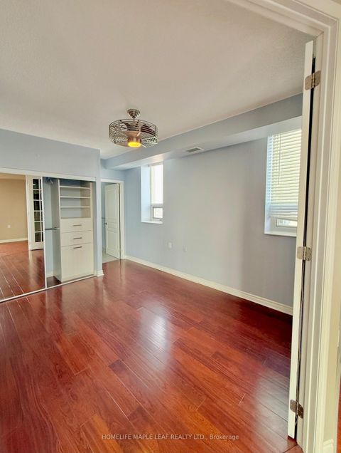 Photo 20 at 1304 - 200 Burnhamthorpe Road E, City Centre, Mississauga