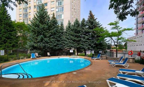 Photo 23 at 1304 - 200 Burnhamthorpe Road E, City Centre, Mississauga