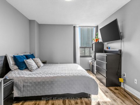 Photo 16 at 1509 - 20 Mississauga Valley Boulevard, Mississauga Valleys, Mississauga