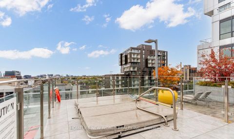 Photo 16 at 423 - 38 Cameron Street, Chinatown, Toronto