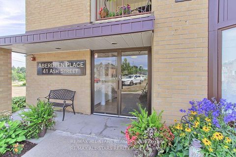 Photo 1 at 103 - 41 Ash Street, Uxbridge