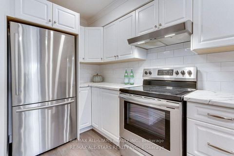 Photo 11 at 103 - 41 Ash Street, Uxbridge