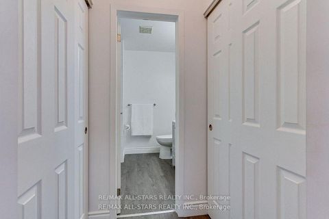 Photo 26 at 103 - 41 Ash Street, Uxbridge